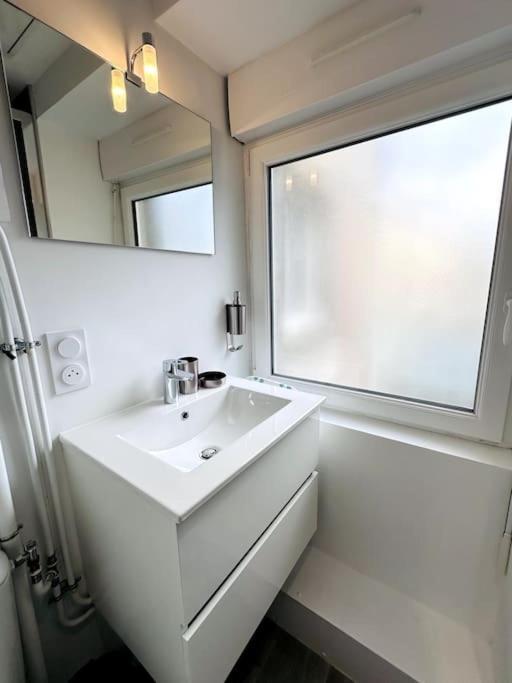 L'Escale Du Mont Saint Michel Apartment Avranches Ngoại thất bức ảnh